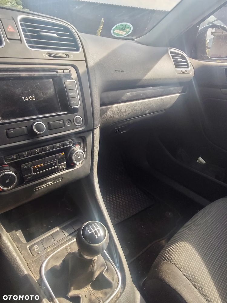 Volkswagen Golf - 13