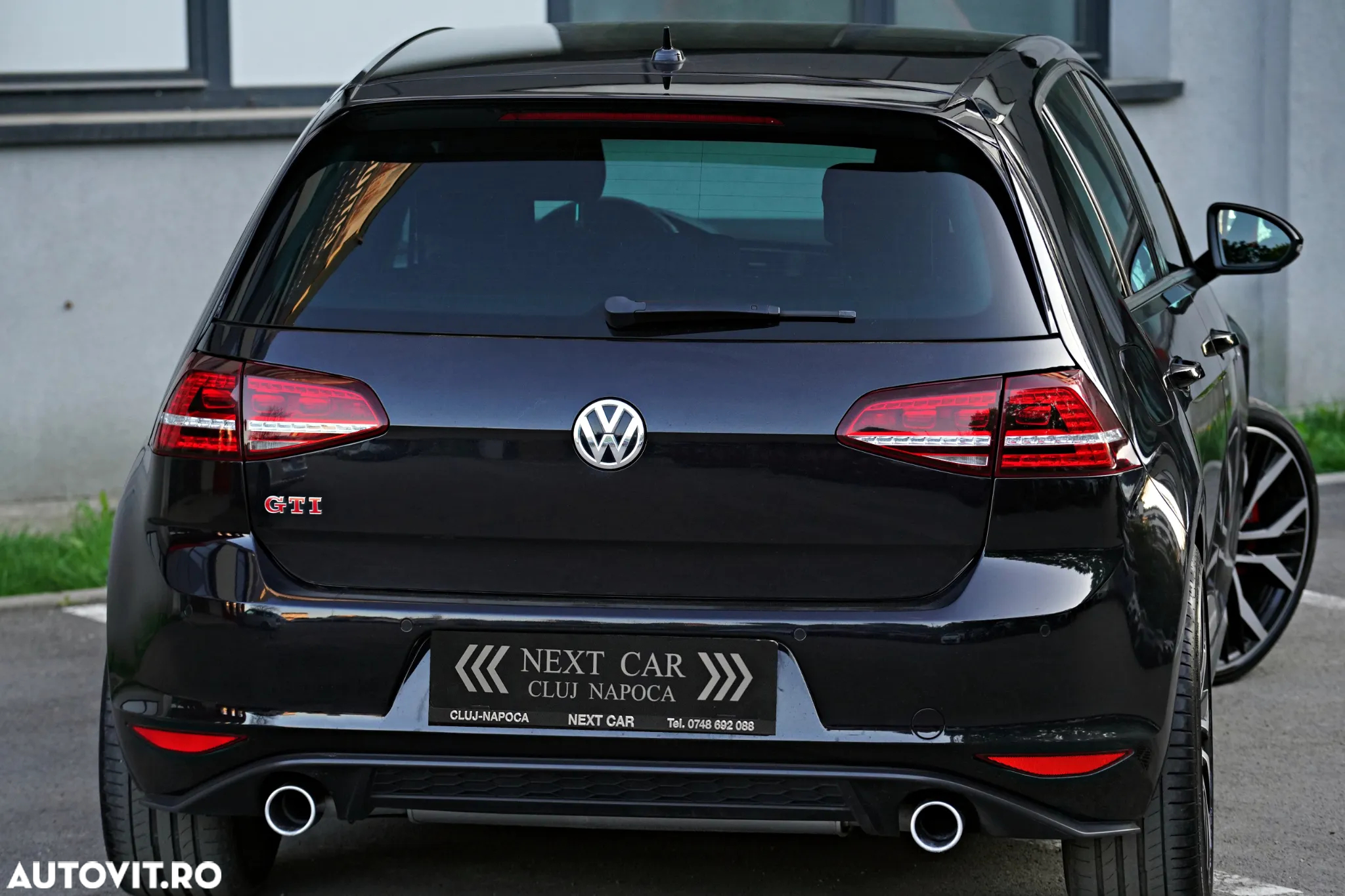 Volkswagen Golf 2.0 TSI BMT GTI Performance - 4
