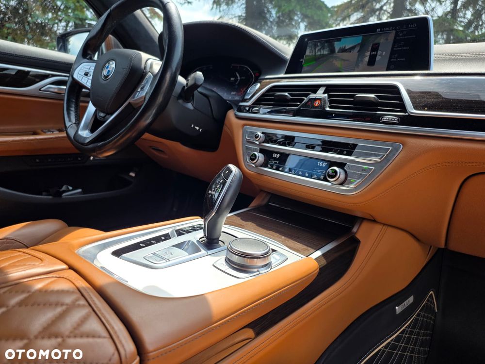 BMW Seria 7 750Ld xDrive - 20
