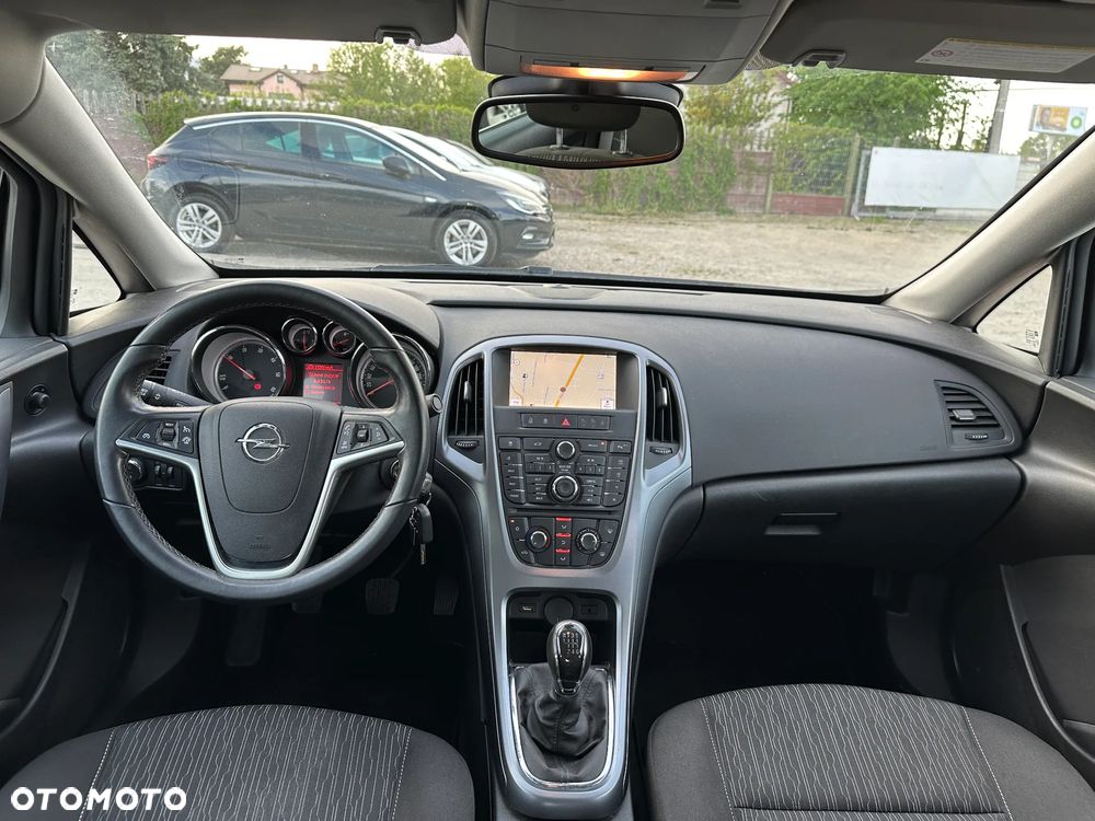 Opel Astra - 16