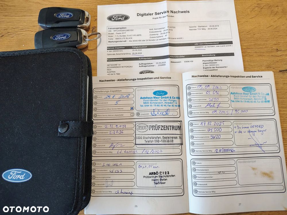Ford Fiesta 1.1 S&S TITANIUM - 24