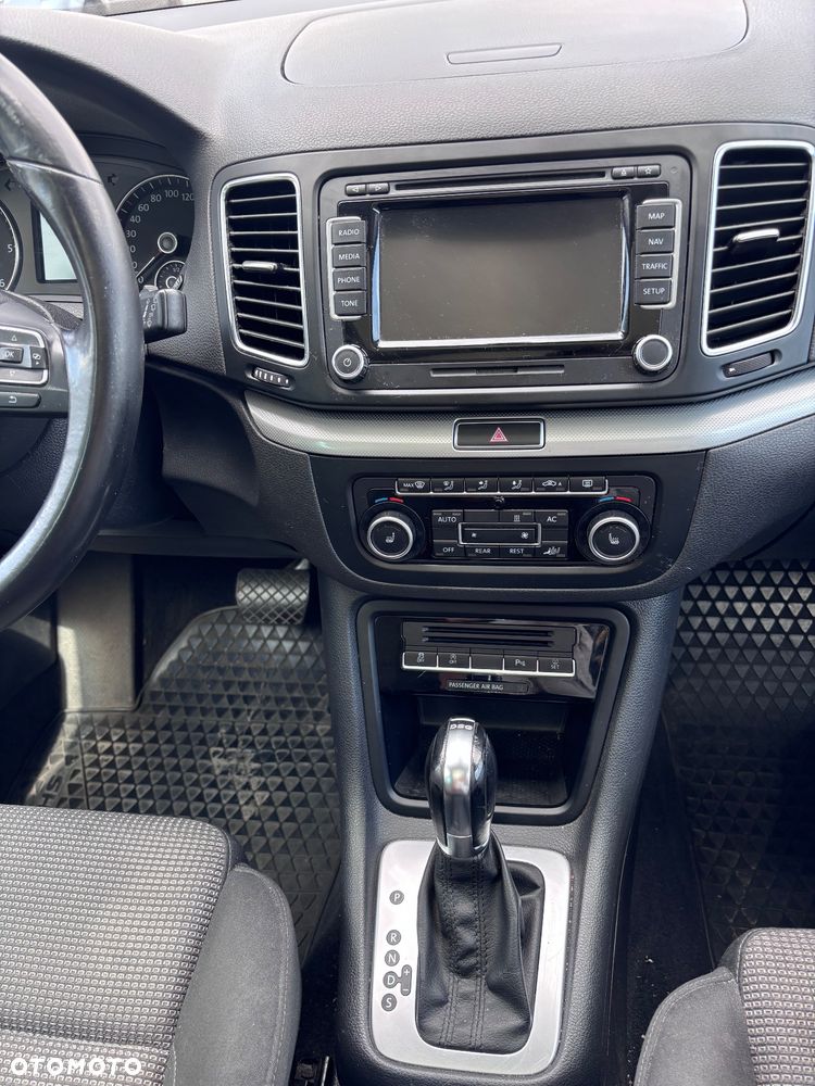 Volkswagen Sharan 2.0 TDI DSG BlueMotion Technology Match - 13