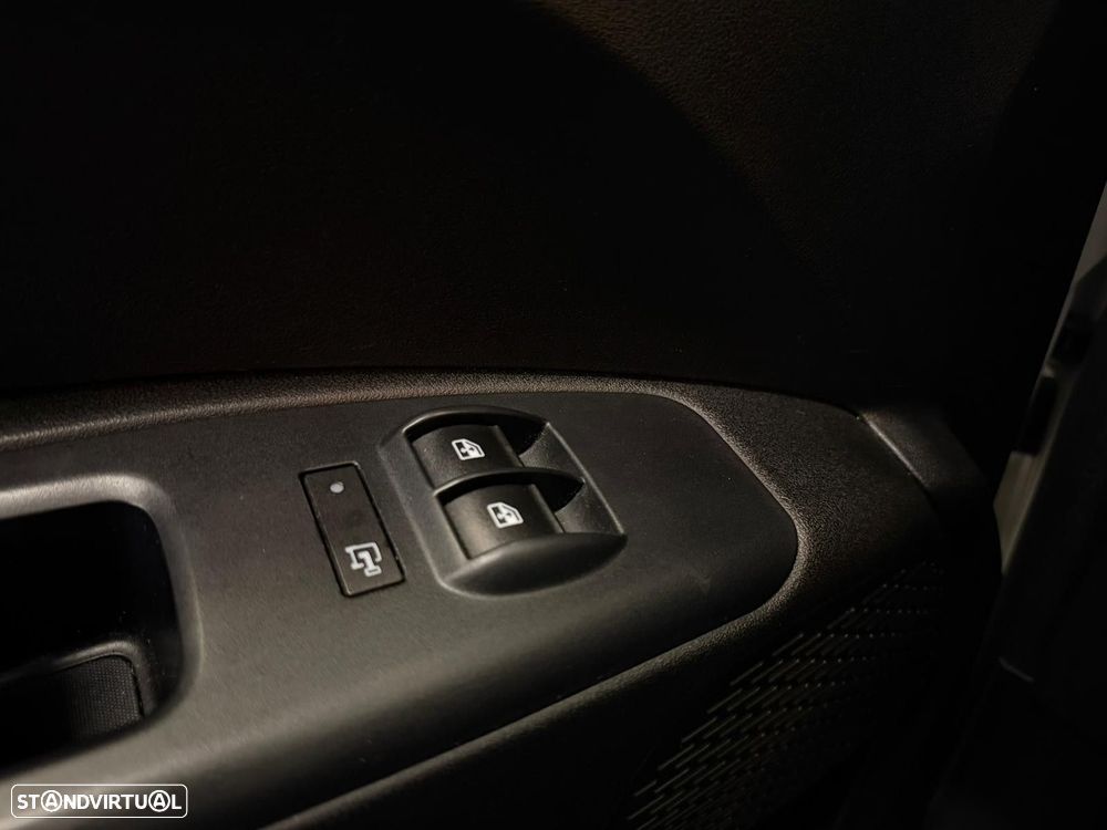 Fiat Doblo 1.6 Multijet XL - 16