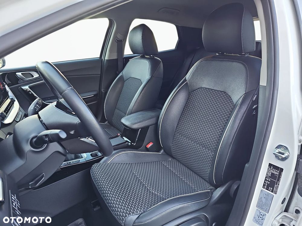 Kia XCeed 1.5 T-GDI L - 11