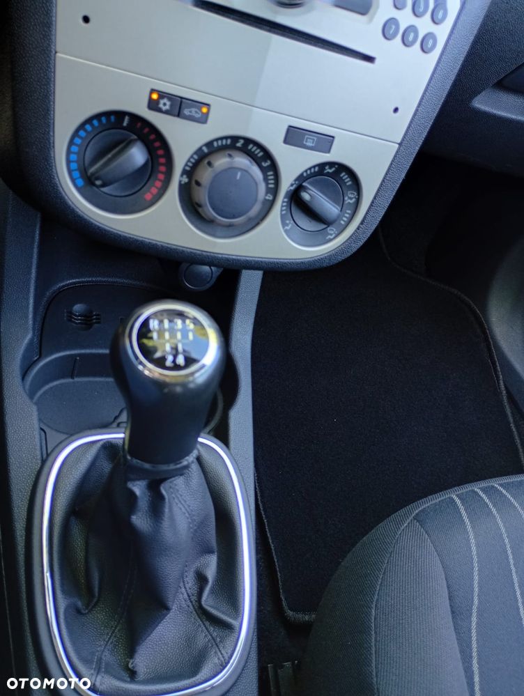Opel Corsa - 15