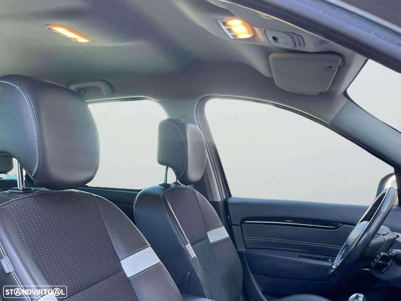 Renault Grand Scénic 1.5 dCi Dynamique S SS - 16