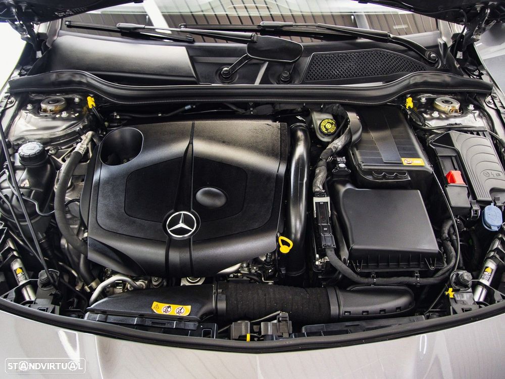 Mercedes-Benz CLA 200 CDI AMG Line — fotografia 40