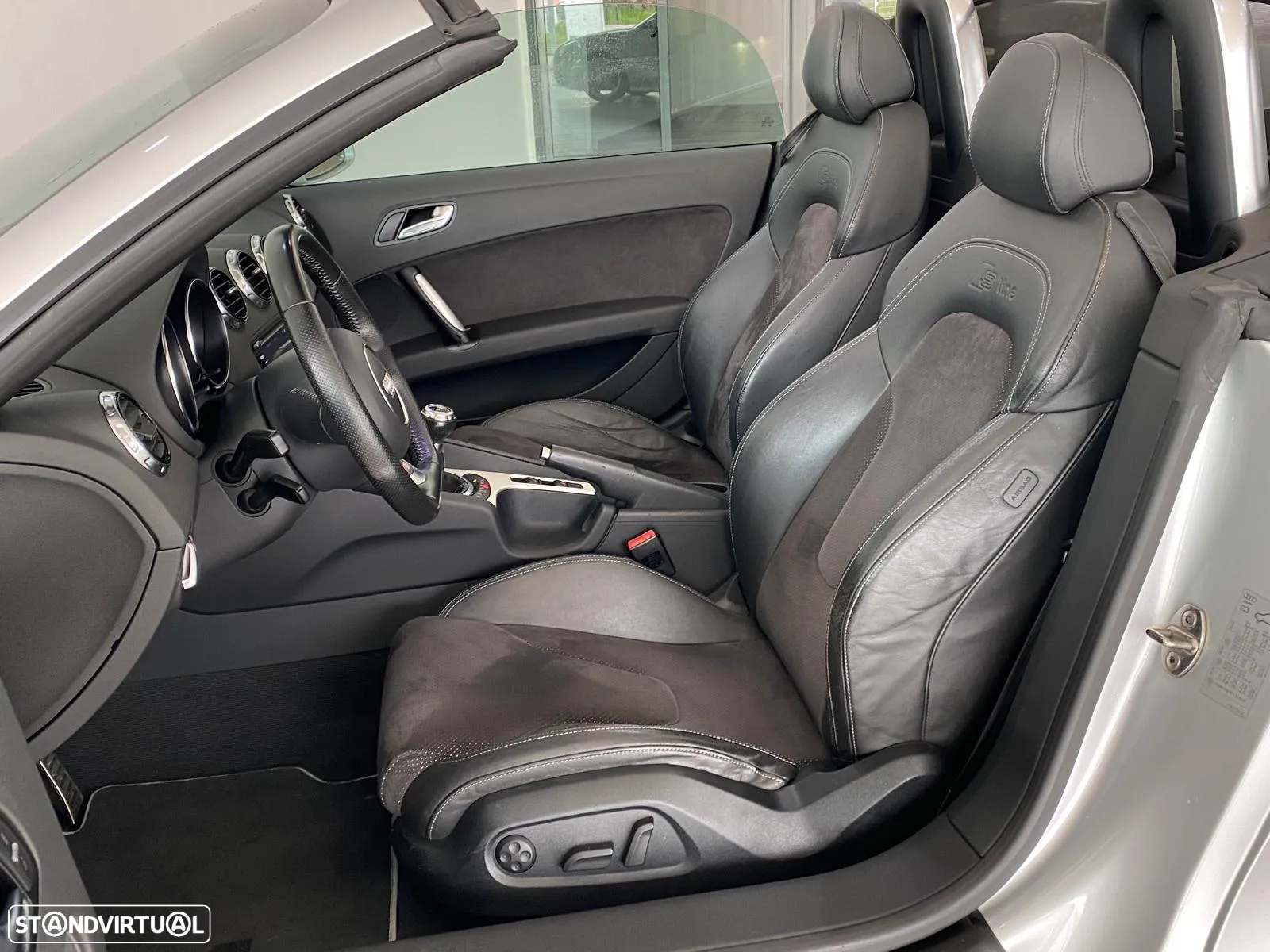 Audi TT Roadster 2.0 TDi quattro - 13