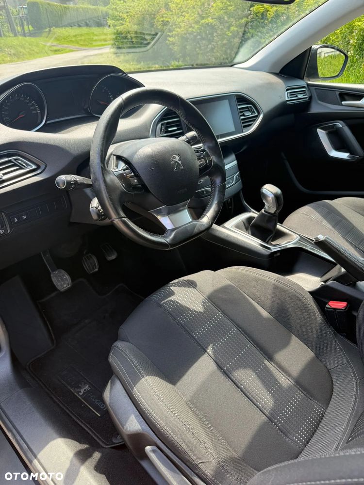 Peugeot 308 1.6 BlueHDi Active S&S - 8