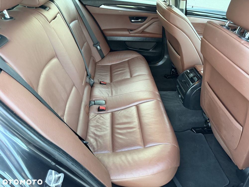 BMW Seria 5 520d Modern Line - 30