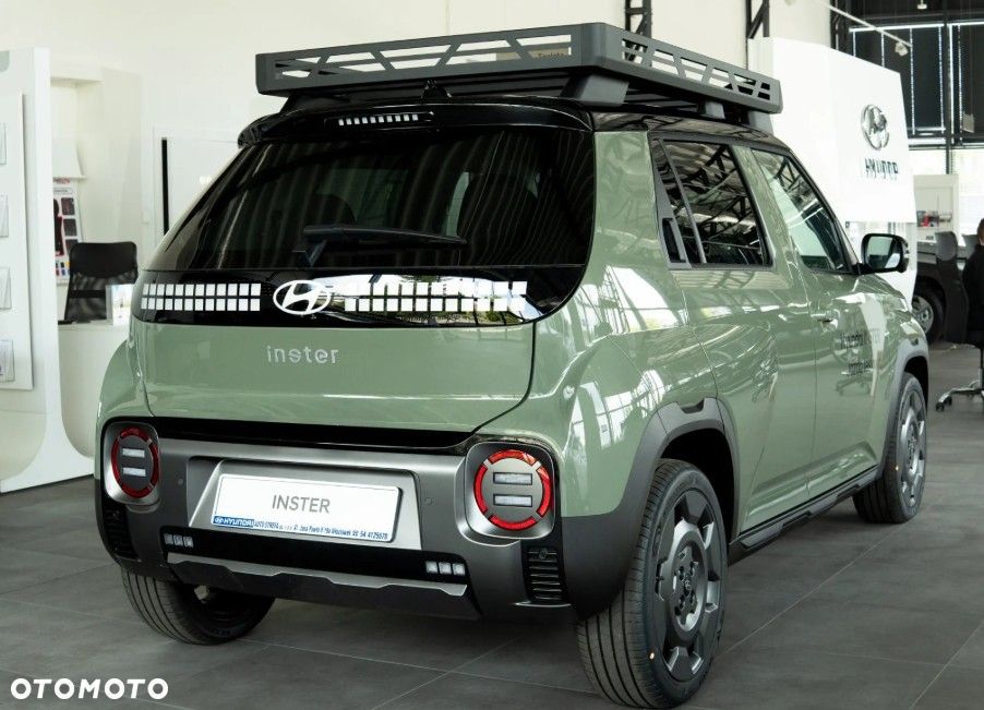 Hyundai Inster 49kWh Cross Smart - 4