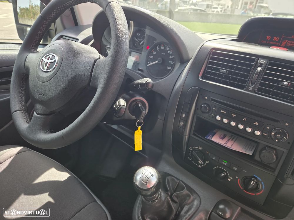 Toyota Proace 2,0-l-D-4D L2H1 - 11
