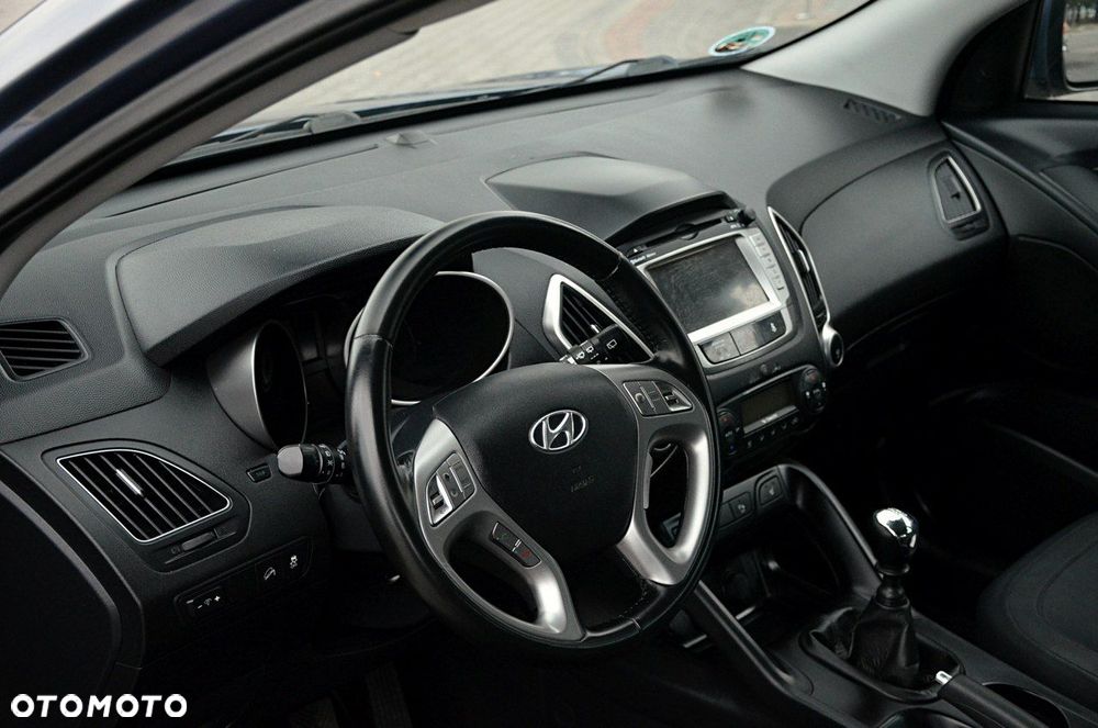 Hyundai ix35 - 12