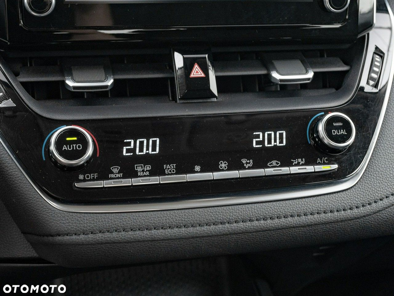 Toyota Corolla 1.5 Comfort - 20