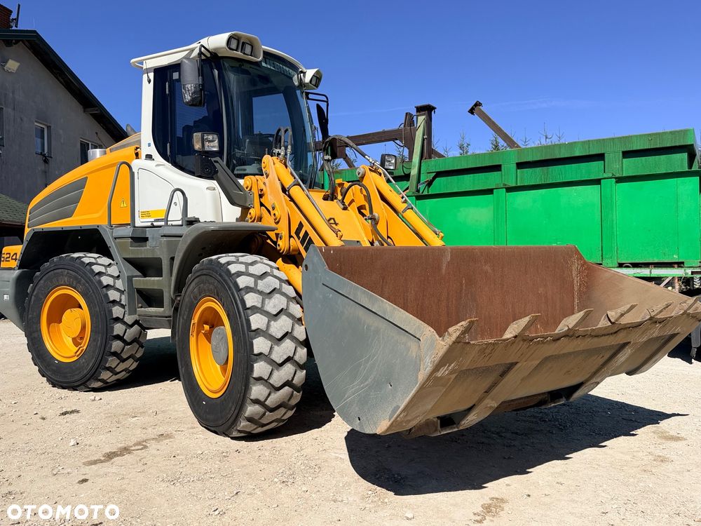 Liebherr Ładowarka Liebherr L524 KLIMA łyżka2,5m3+widły bezAdblue i Dpf szybkozłącze hydr. Cat Caterpillar 924K  924H  930K Volvo L60H / L70H Komatsu WA200-8 WA270-8JCB 426 427 - 8