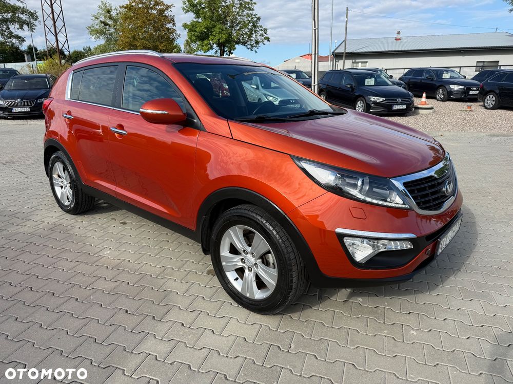 Kia Sportage 1.7 CRDI 2WD ISG Dream-Team Edition - 16