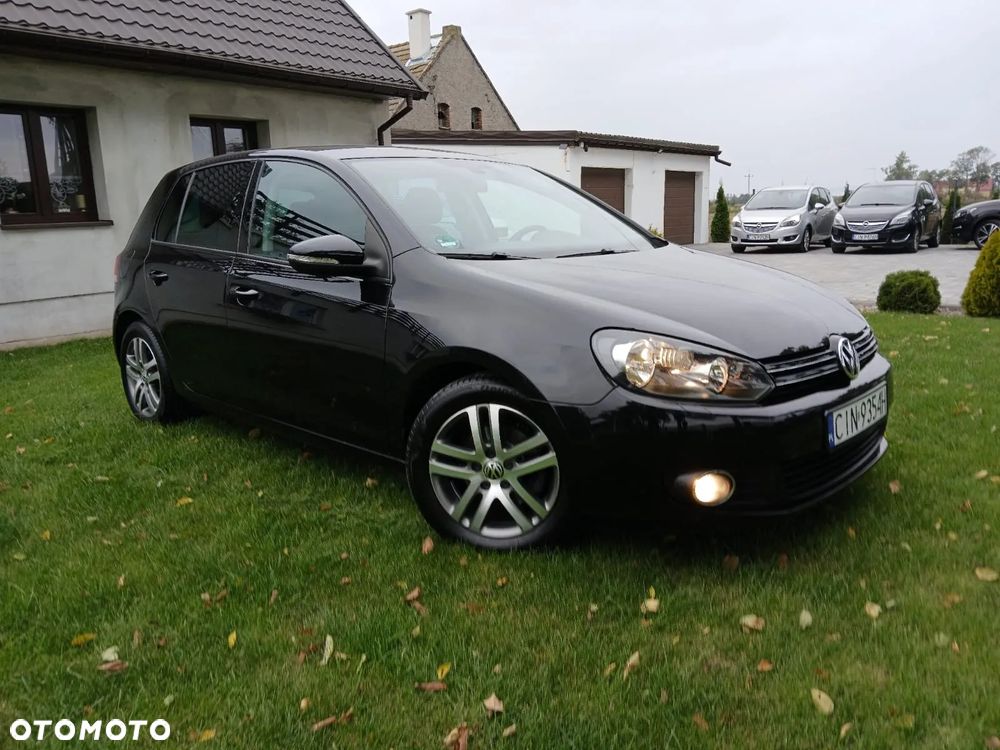 Volkswagen Golf VI 1.6 Comfortline - 14