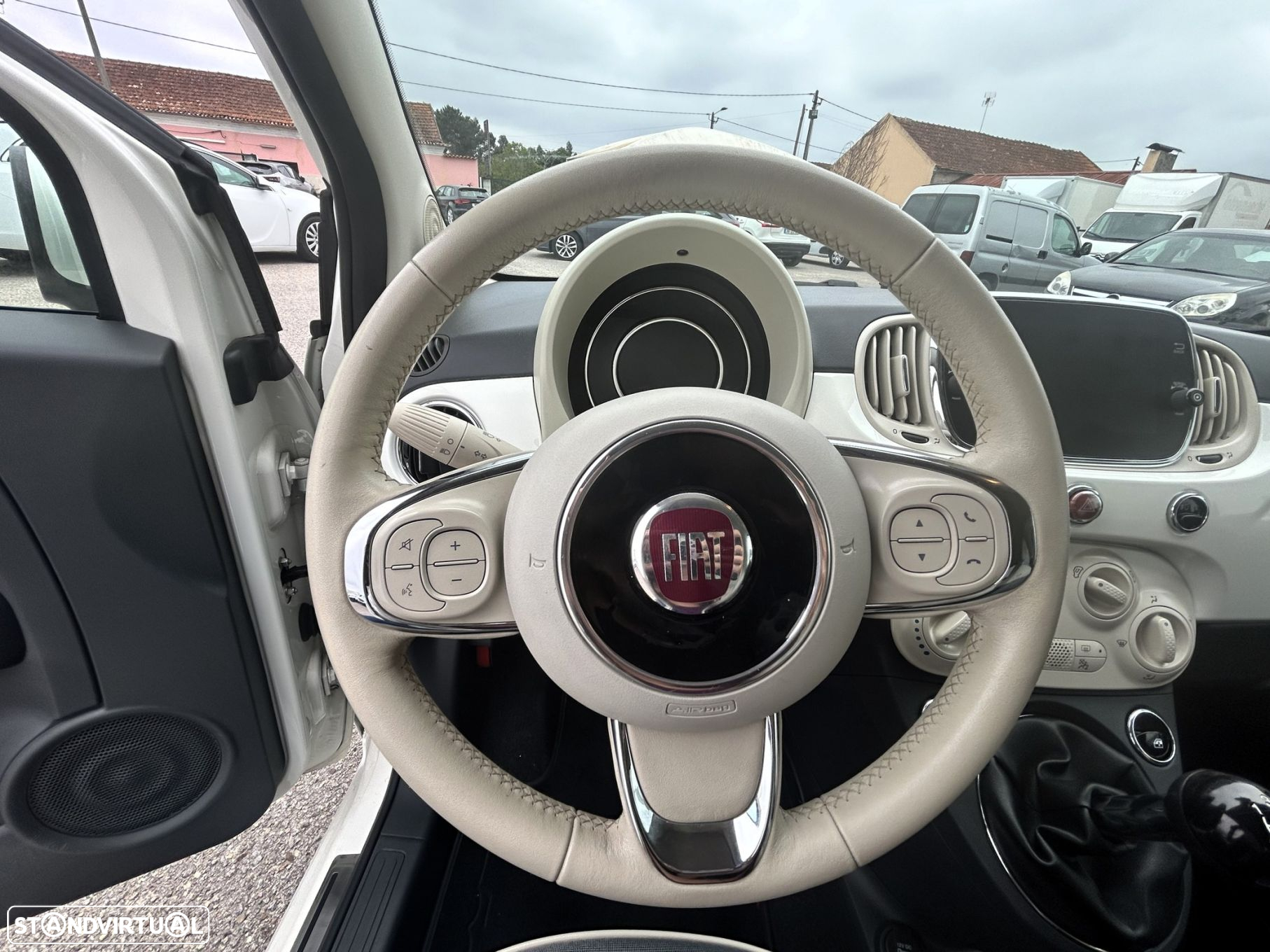 Fiat 500C 1.3 MJ Lounge S&S - 14