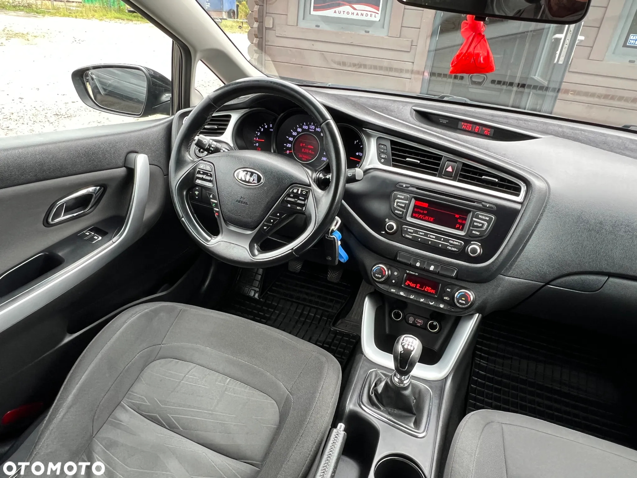 Kia Ceed Cee'd 1.6 CRDi M - 18
