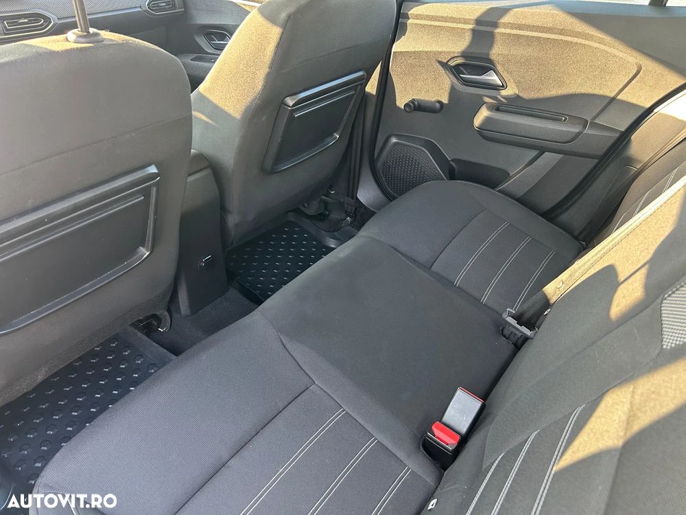 Dacia Logan TCe 90 CVT Comfort - 11