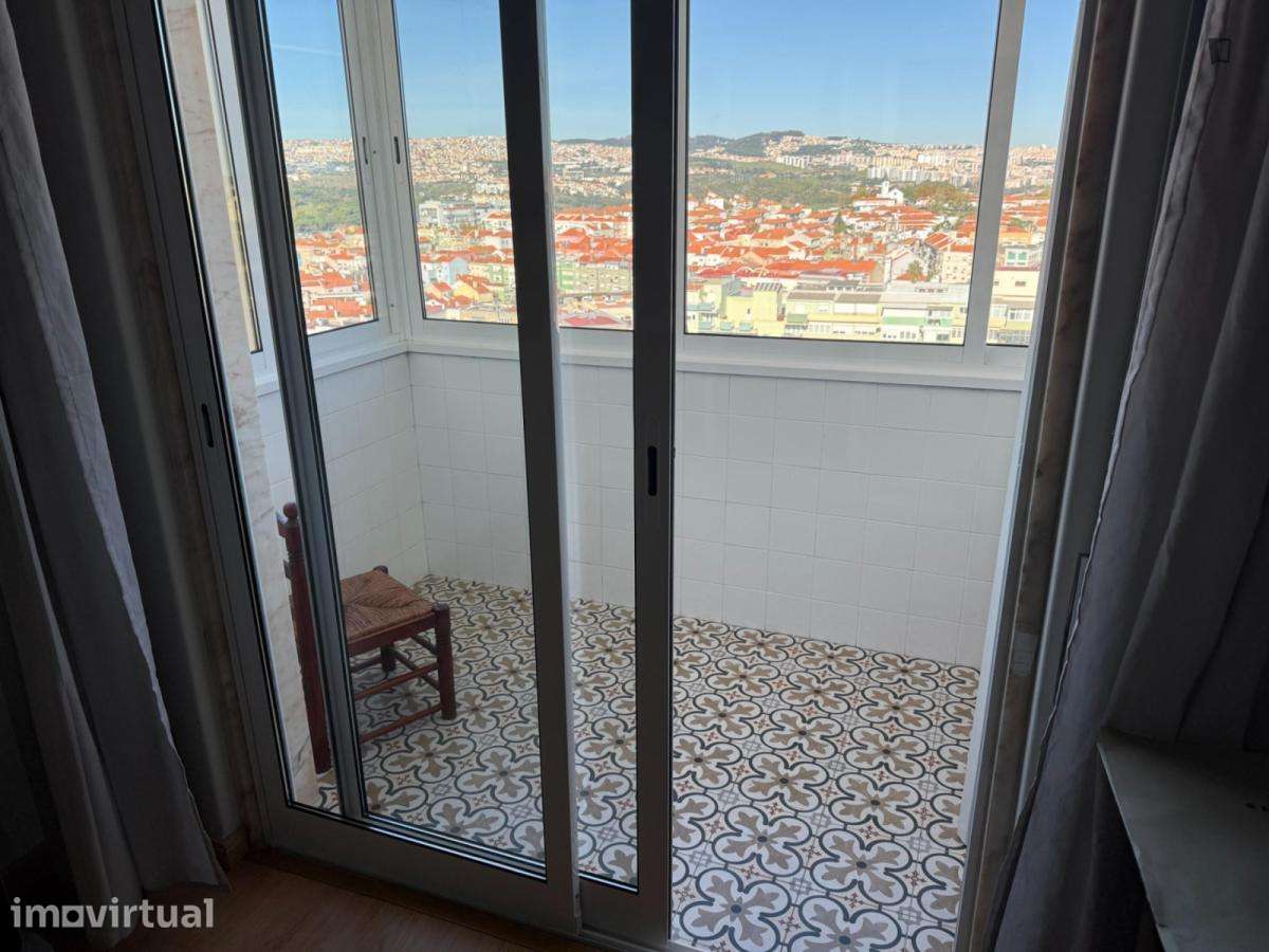 Quarto - localizado em Pontinha Lisbon - Grande imagem: 4/18