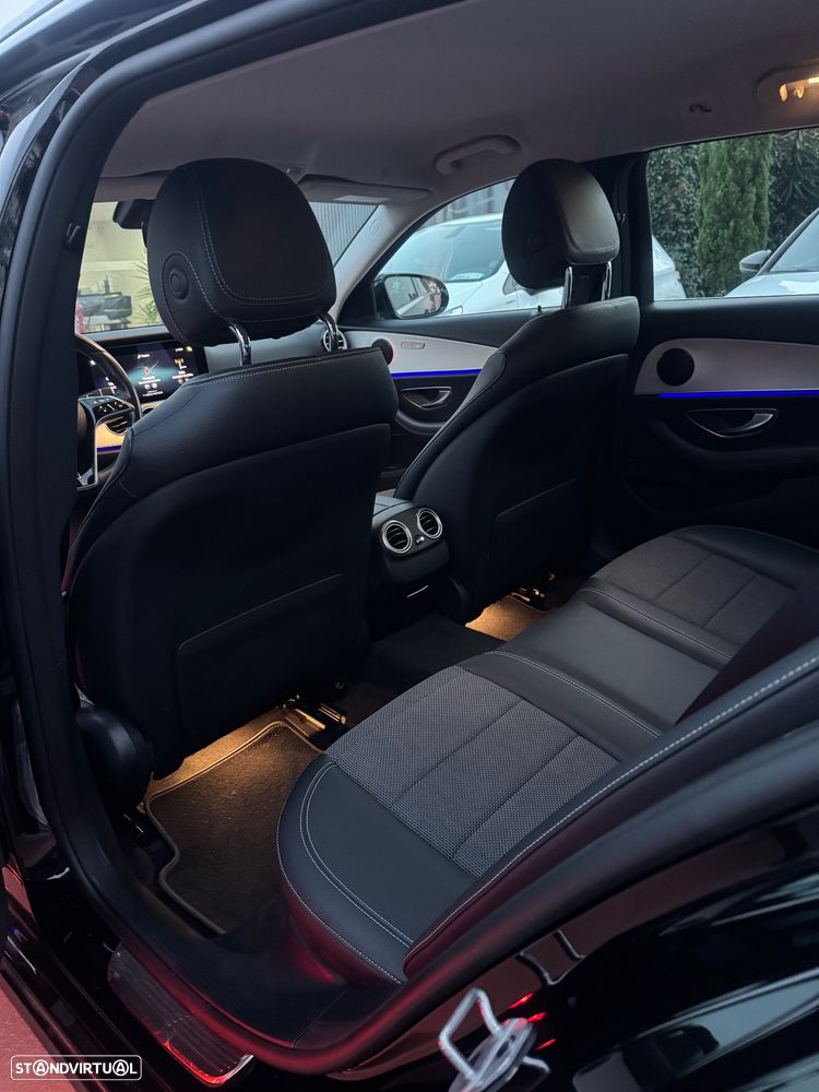 Mercedes-Benz E 300 de 4Matic 9G-TRONIC Avantgarde - 31