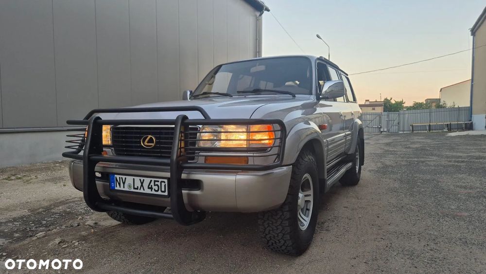 Lexus LX 470 - 1