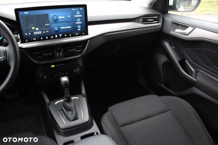 Ford Focus 1.0 EcoBoost Hybrid TITANIUM X - 37