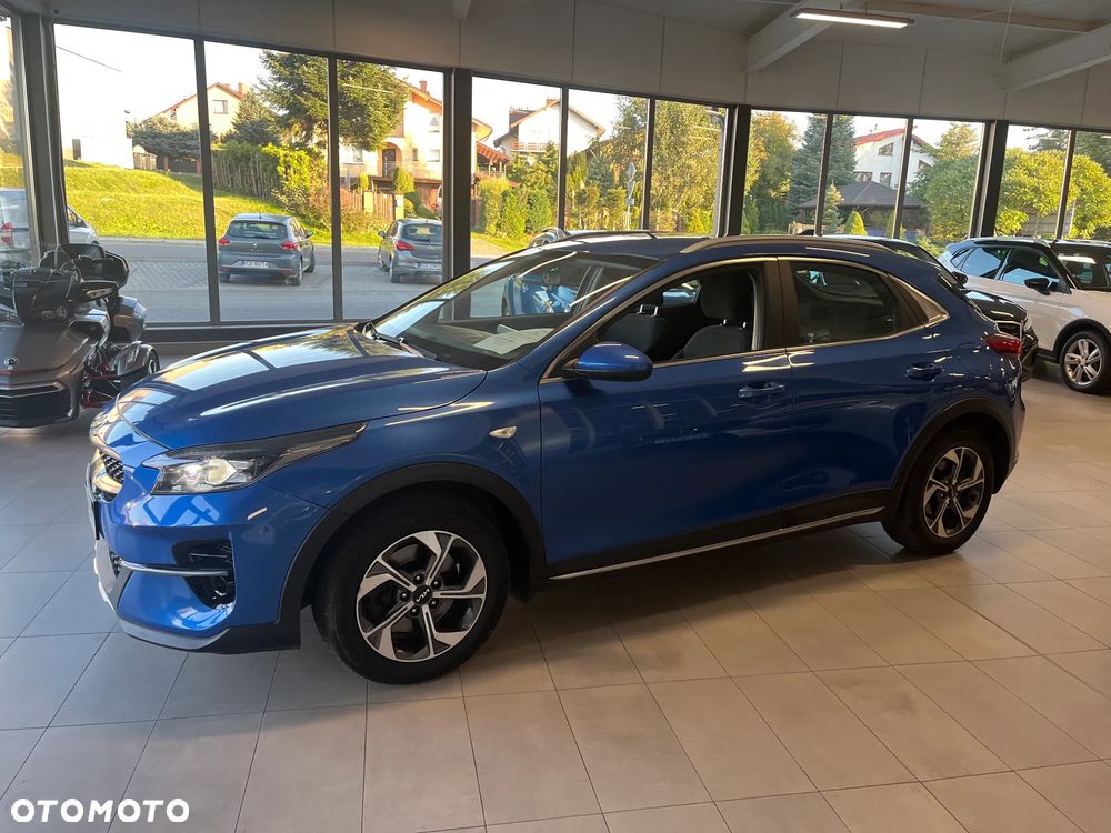 Kia XCeed 1.0 T-GDI M - 2