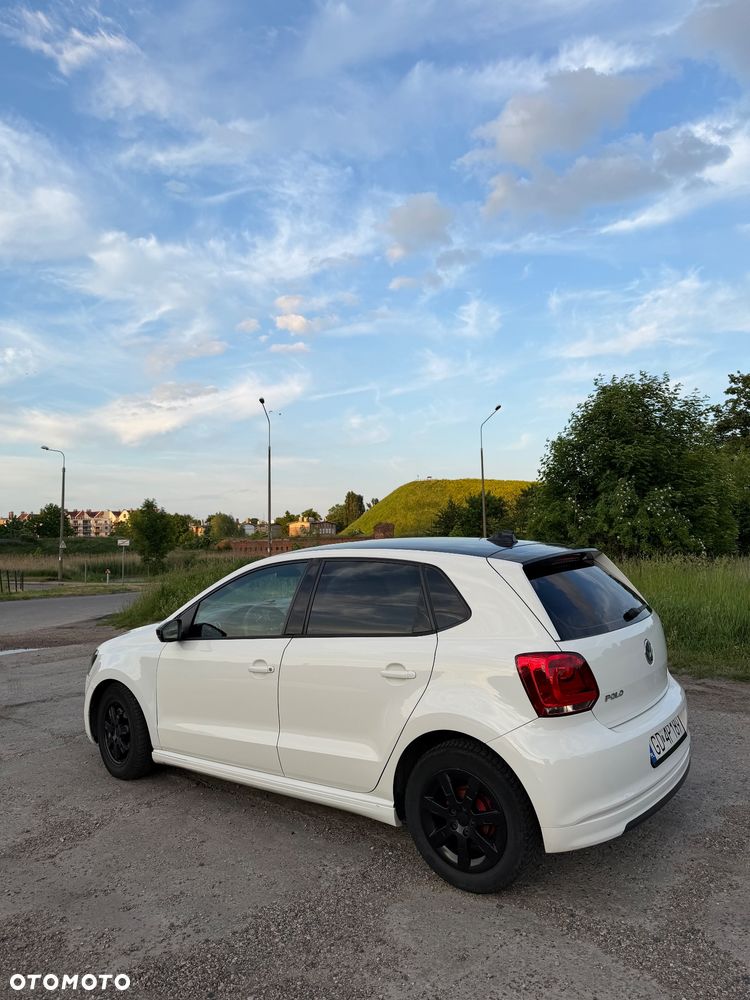 Volkswagen Polo - 7