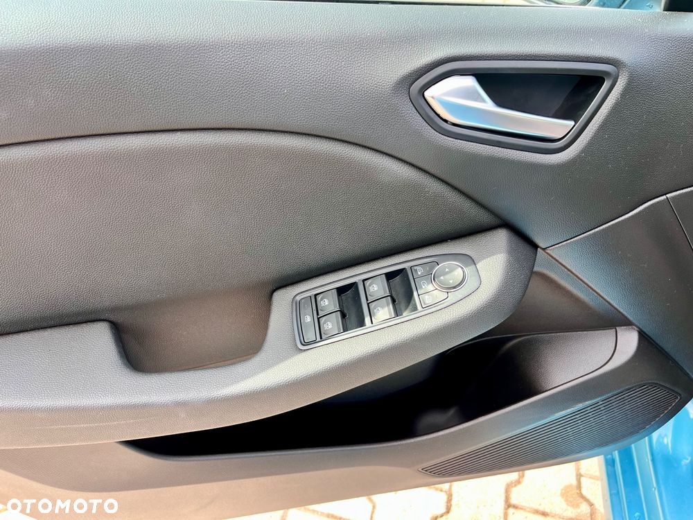 Renault Clio - 12