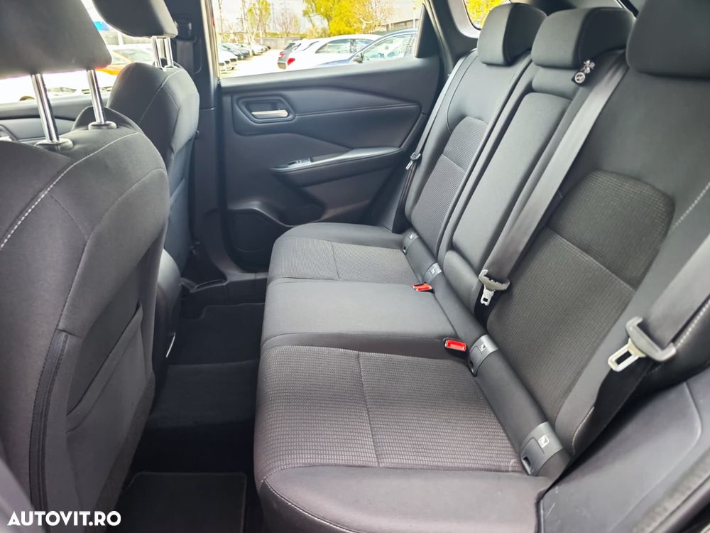 Nissan Qashqai 1.3 l MHEV X-Tronic Acenta - 14
