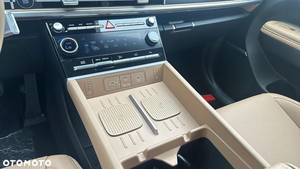 Hyundai Santa Fe 1.6 T-GDI HEV Platinum 4WD - 14