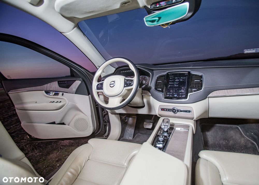 Volvo XC 90 B5 D AWD Inscription - 16
