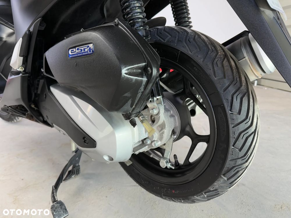 Honda PCX - 24