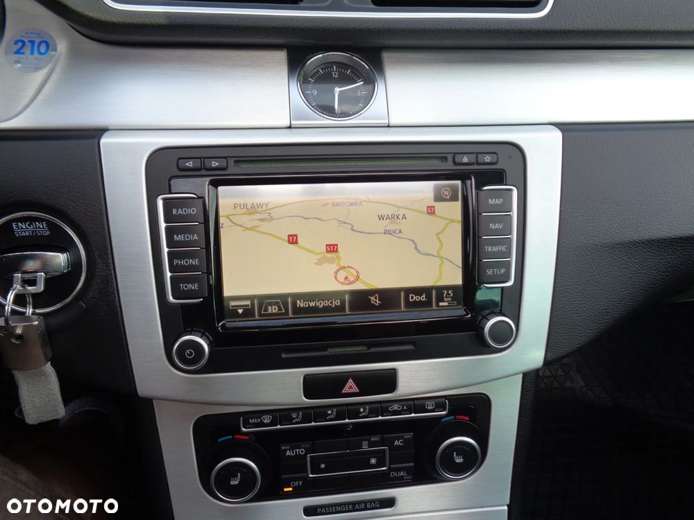 Volkswagen Passat 1.8 TSI Highline - 11