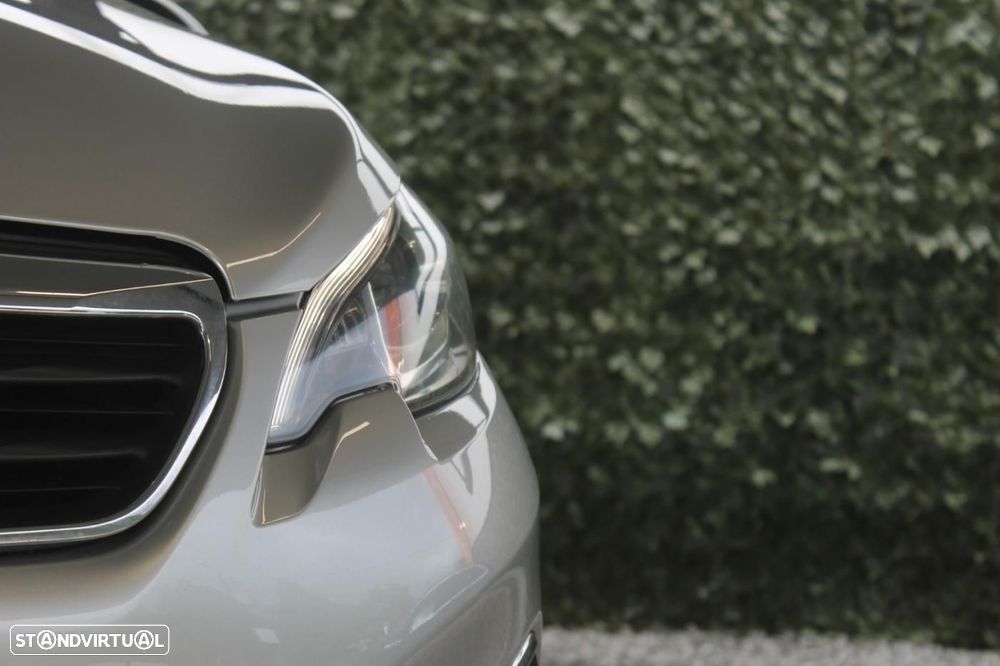 Peugeot 108 1.2 PureTech Allure - 34