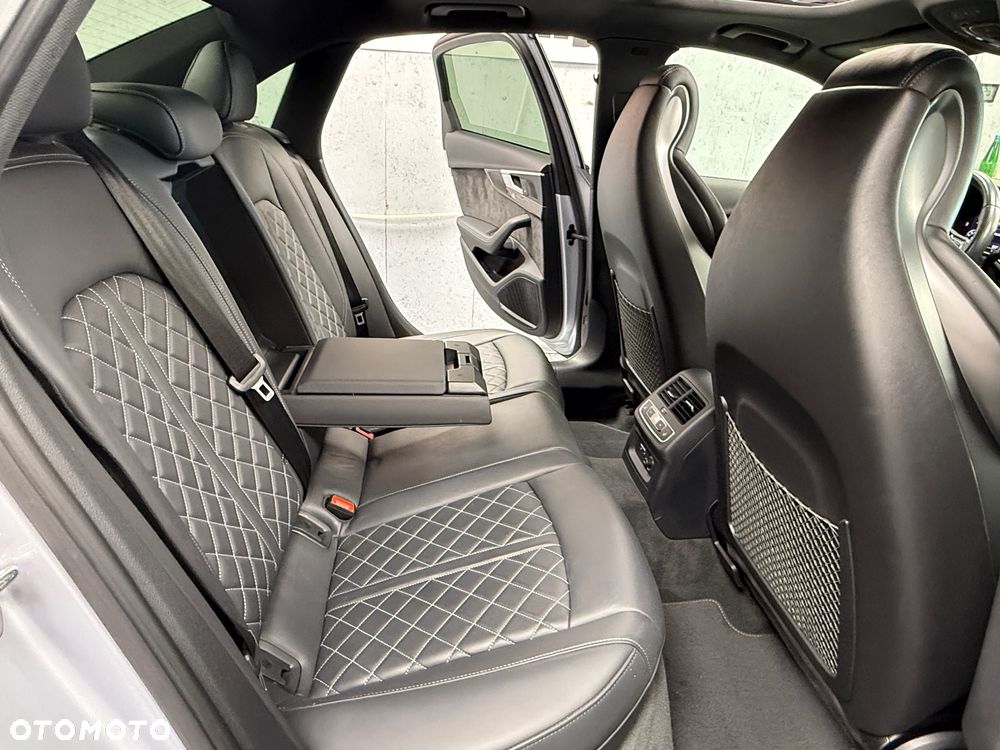 Audi S4 Limousine 3.0 TFSI Quattro Tiptronic - 11