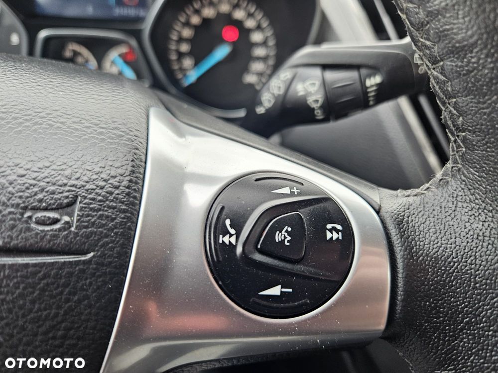 Ford Kuga 2.0 TDCi 4x4 Individual - 28