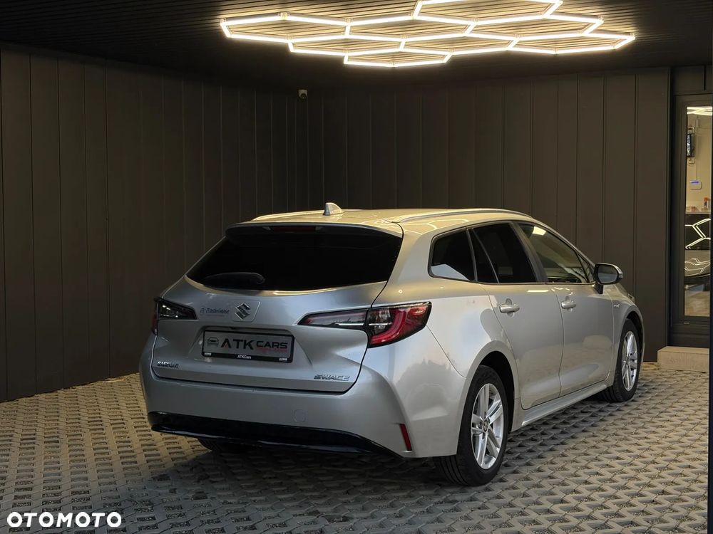 Suzuki Swace 1.8 Hybrid Premium Plus CVT - 5