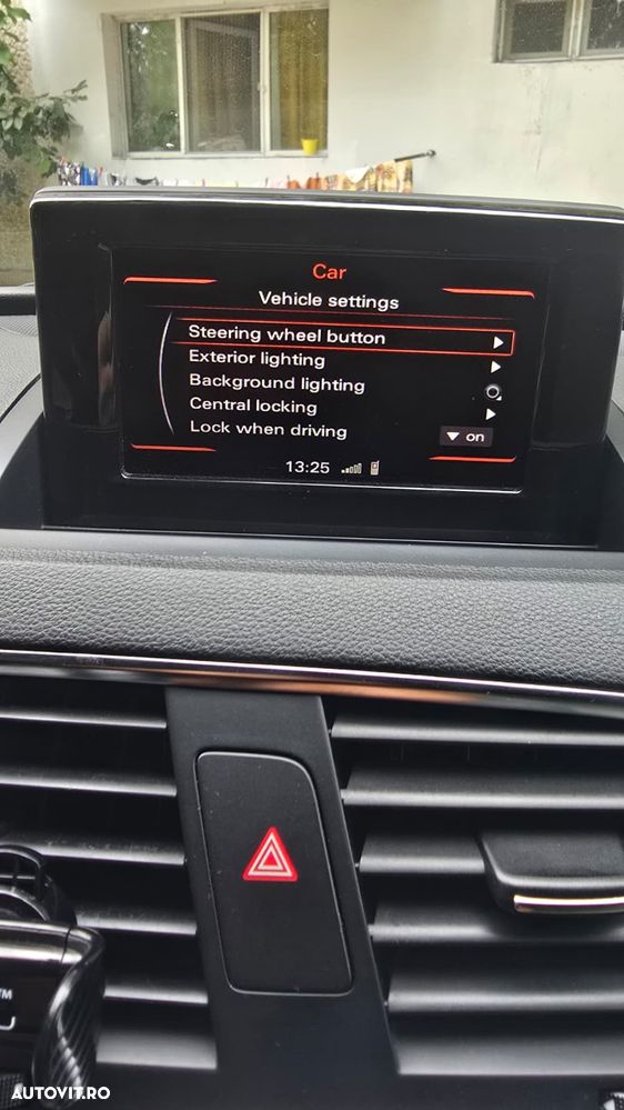 Audi Q3 2.0 TDI Quattro S tronic - 28