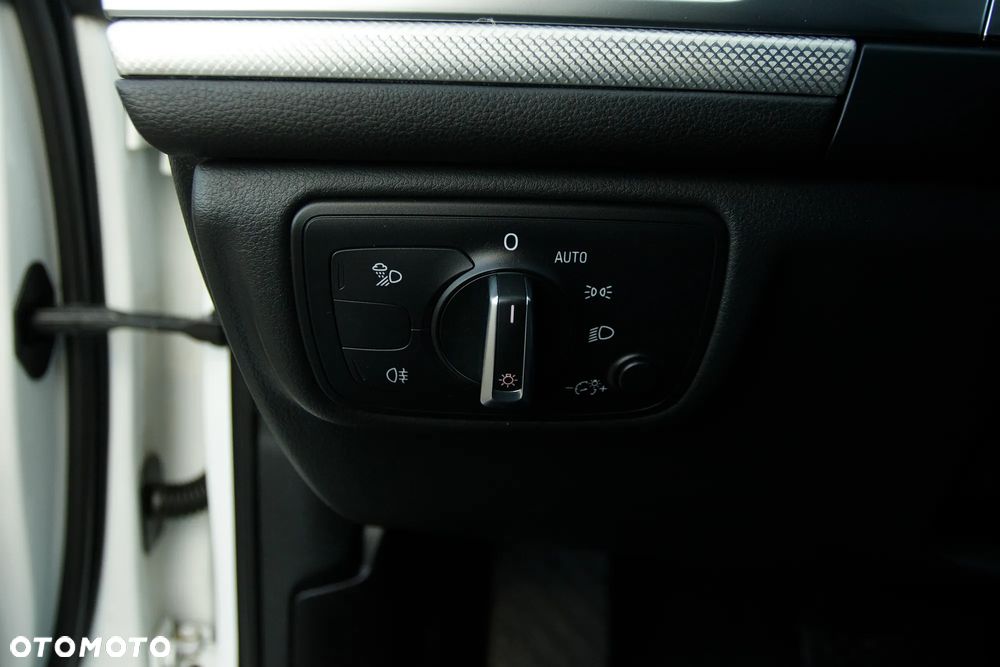 Audi A6 Avant 3.0 TDI DPF quattro S tronic sport selection - 26