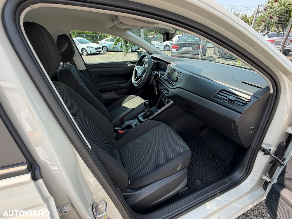 Volkswagen Polo - 11