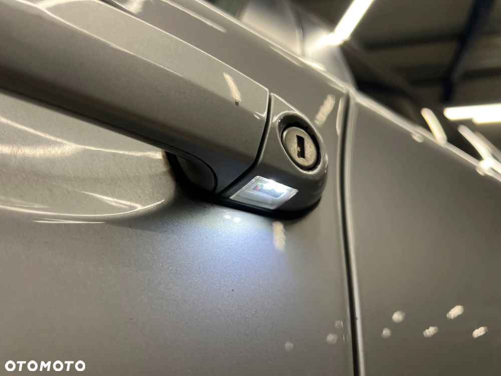 BMW Seria 1 118d - 20