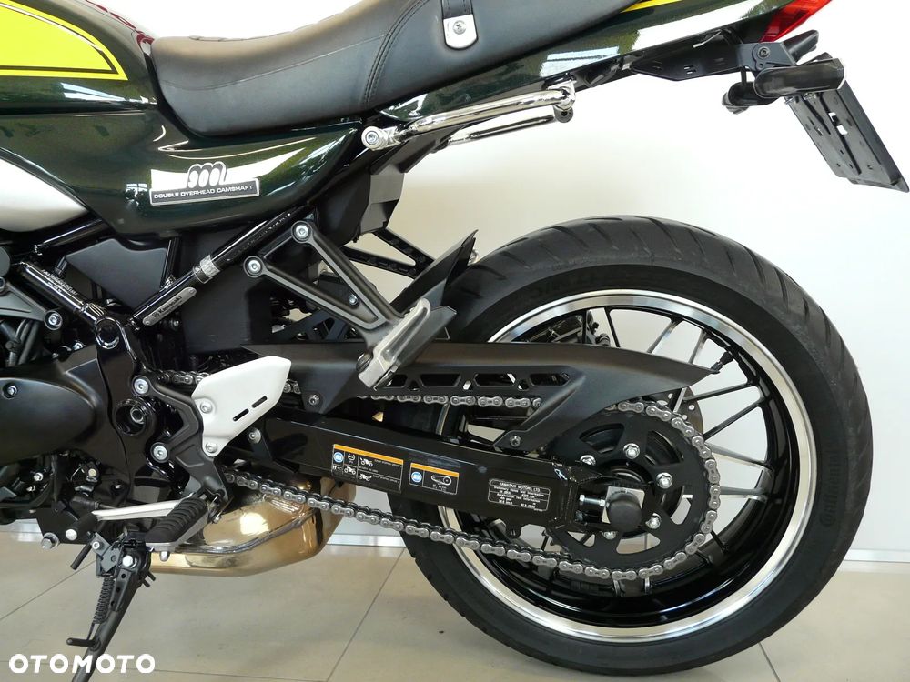 Kawasaki Z 900 RS - 18
