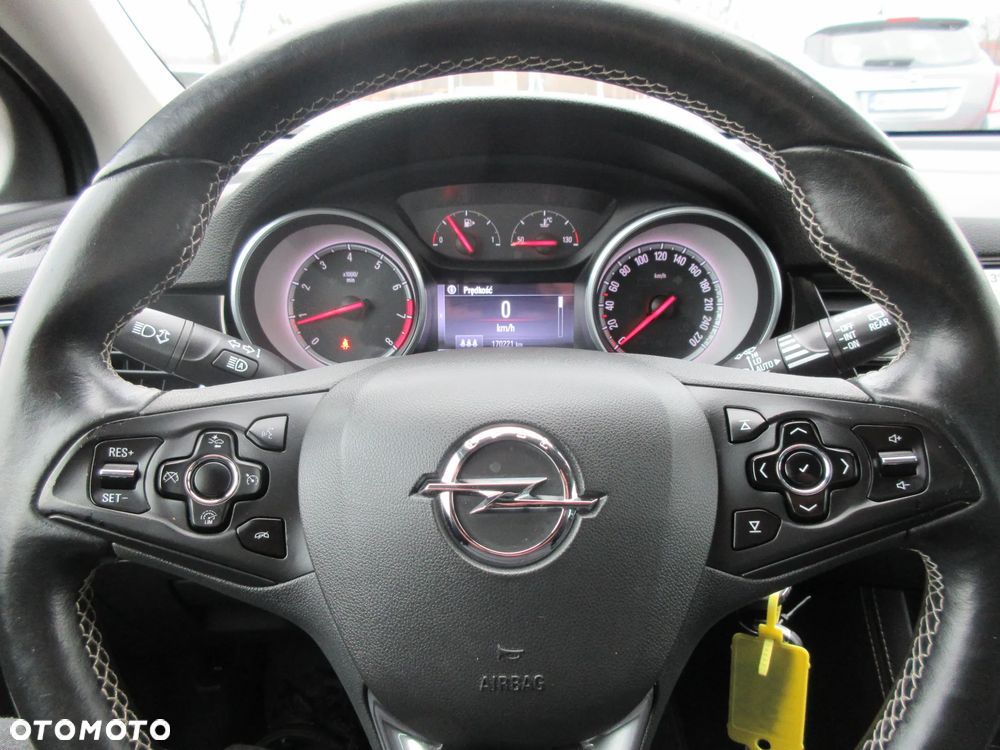 Opel Astra 1.4 Turbo Innovation - 19
