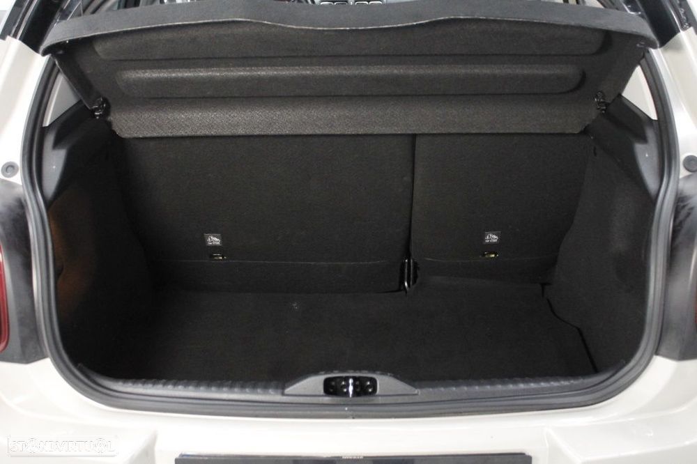 Citroën C3 1.2 PureTech Shine EAT6 - 33