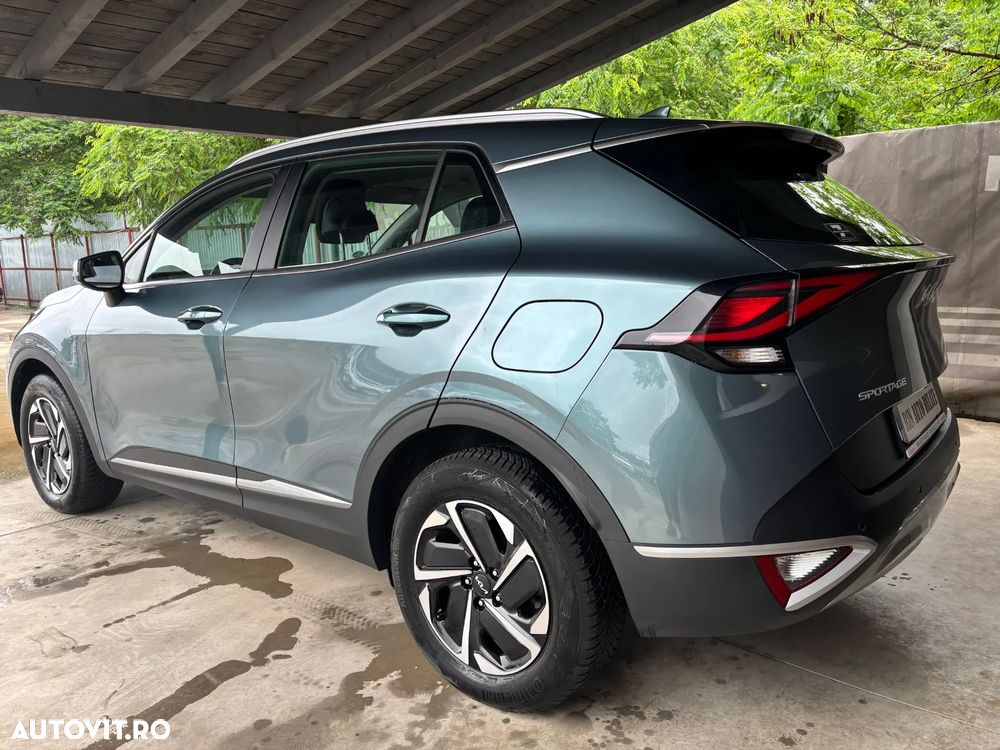 Kia Sportage 1.6 T-GDI HEV 6AT 4x2 Style - 6