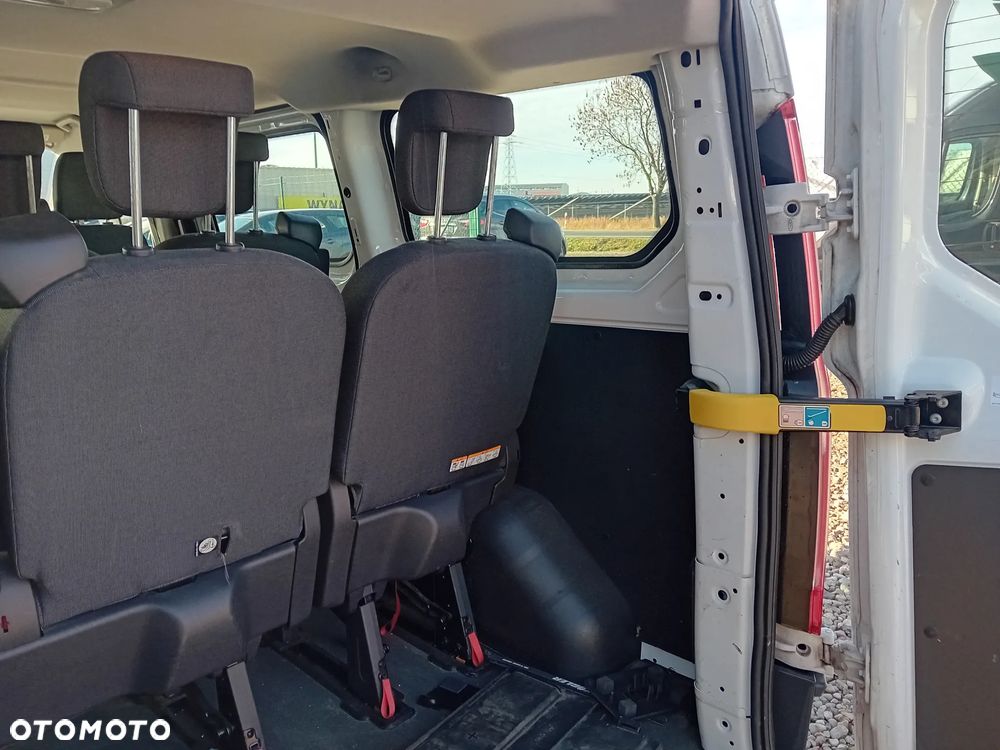 Ford Transit Custom - 12