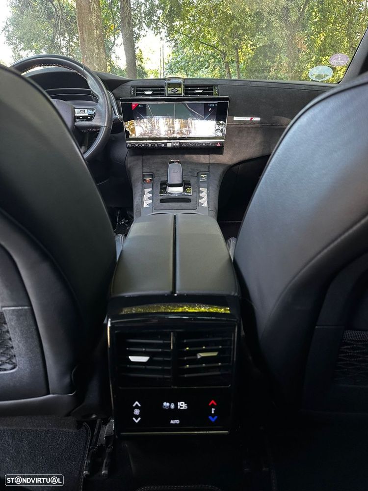 DS DS7 Crossback E-Tense Performance Line EAT8 - 23